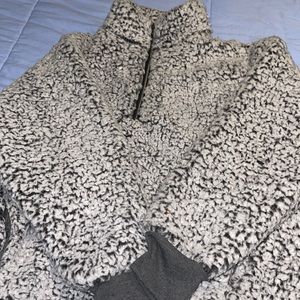 Express Sherpa sweatshirt